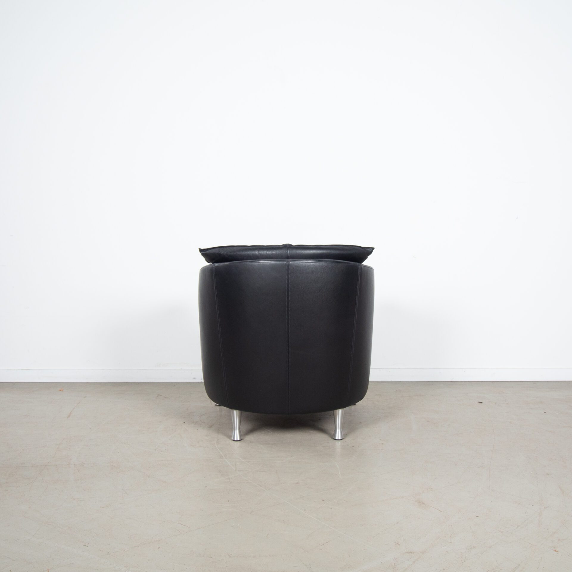 Artanova Fauteuil Zwart Leer + Hocker - Image 5