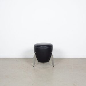 Artanova Hocker Zwart Leer