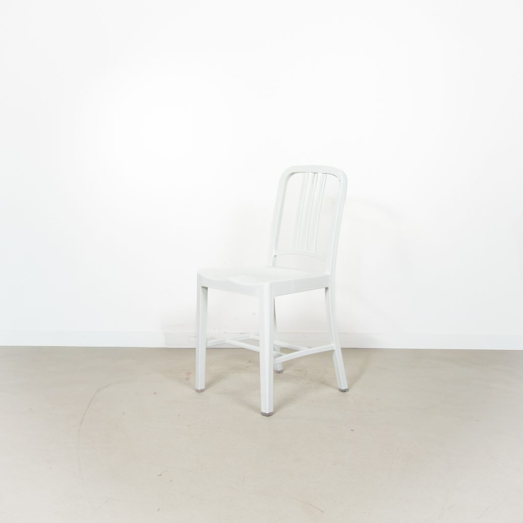 Emeco 111 Navy Stoel Wit Kunststof - Image 5