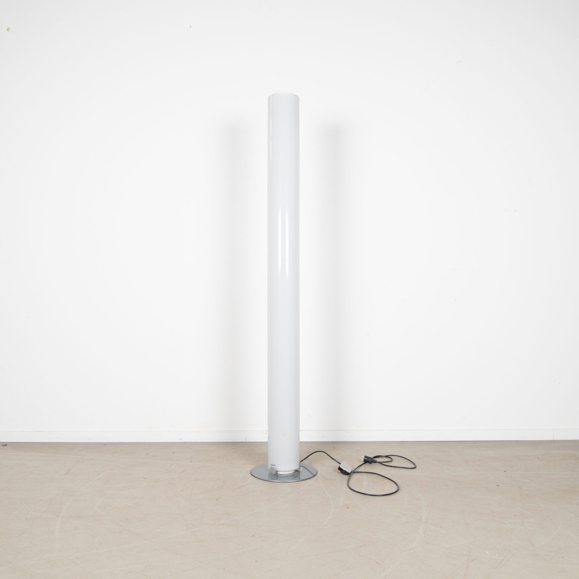 Flos Stylos Vloerlamp Wit Kunststof