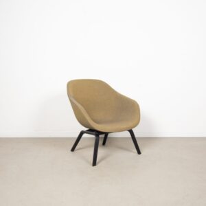 Hay AAL 83 Fauteuil OkerGeel Stof