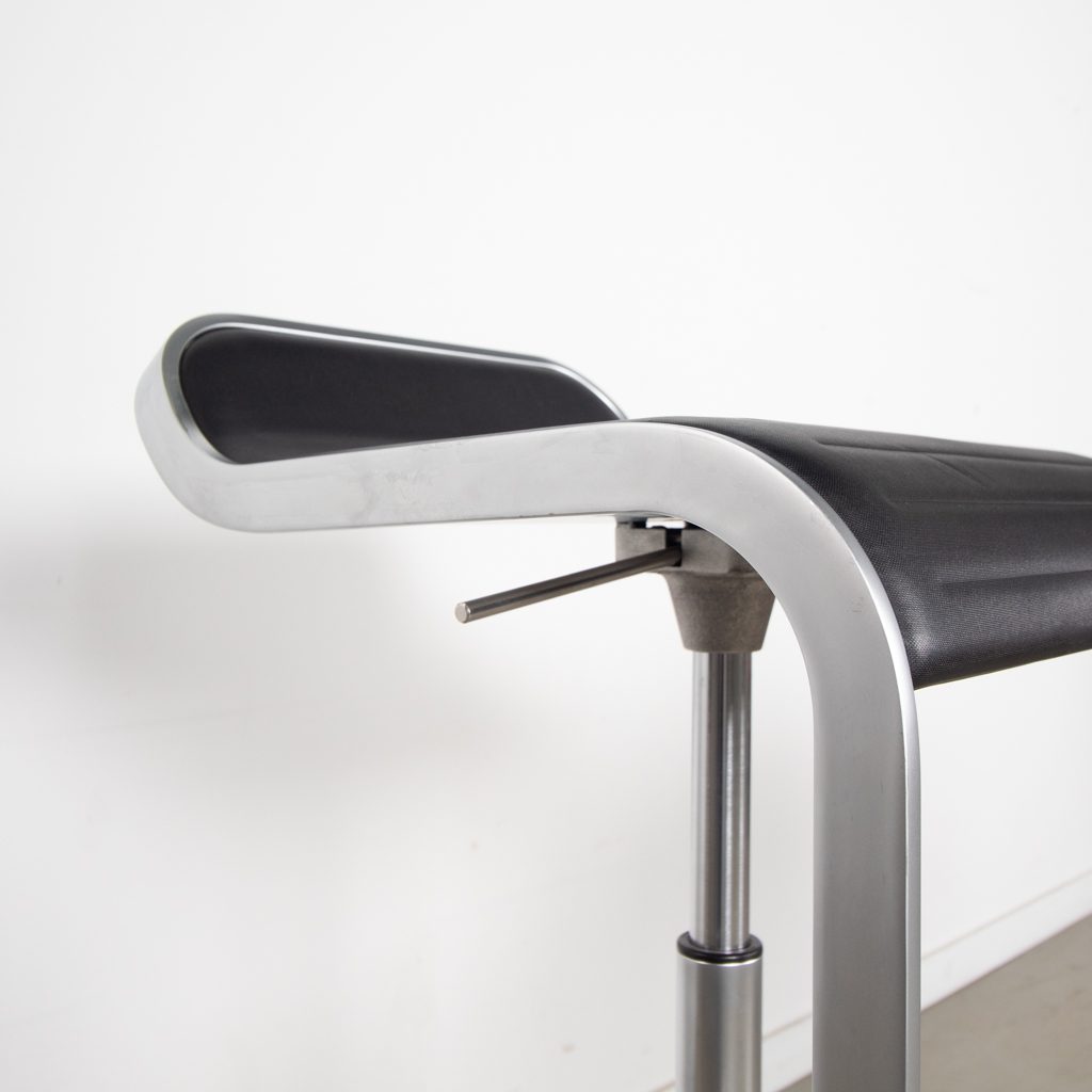 Lapalma LEM Kruk Zwart Ribbel Leer - Chroom - Image 6