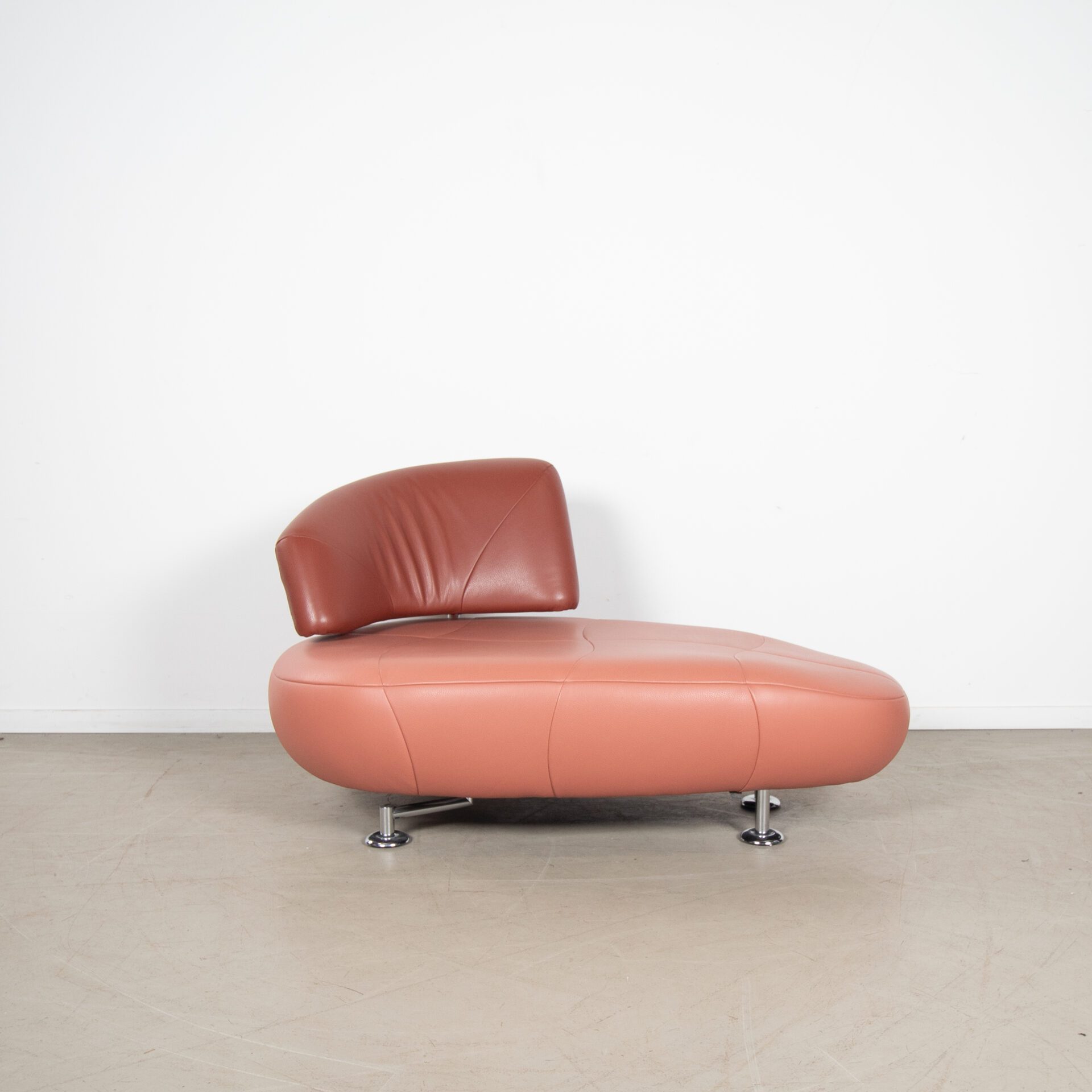 Leolux Kikko Chaise Longue Fauteuil Terracotta/Zalmroze Leer - Image 2