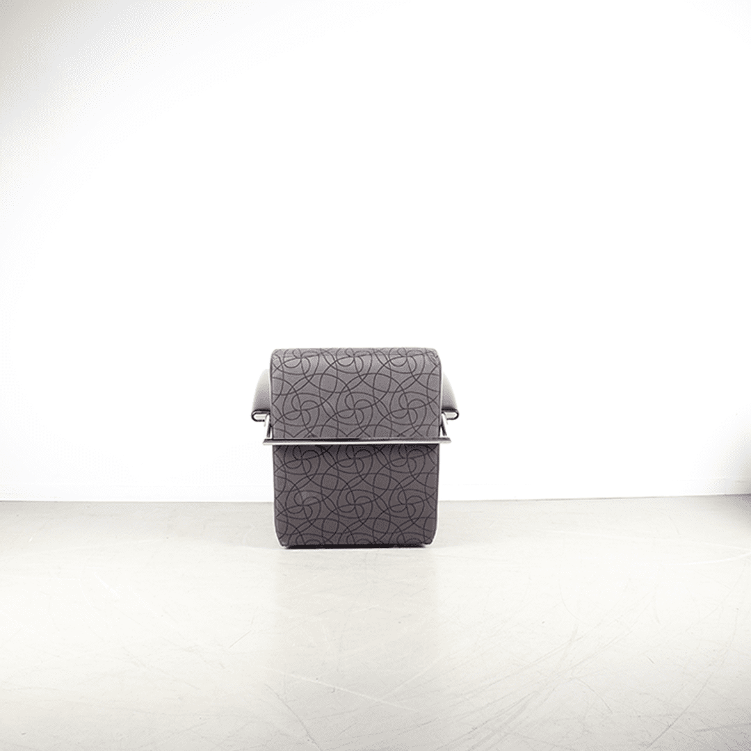 Leolux Scylla Laag Fauteuil Grijs Stof + Hocker - Image 6