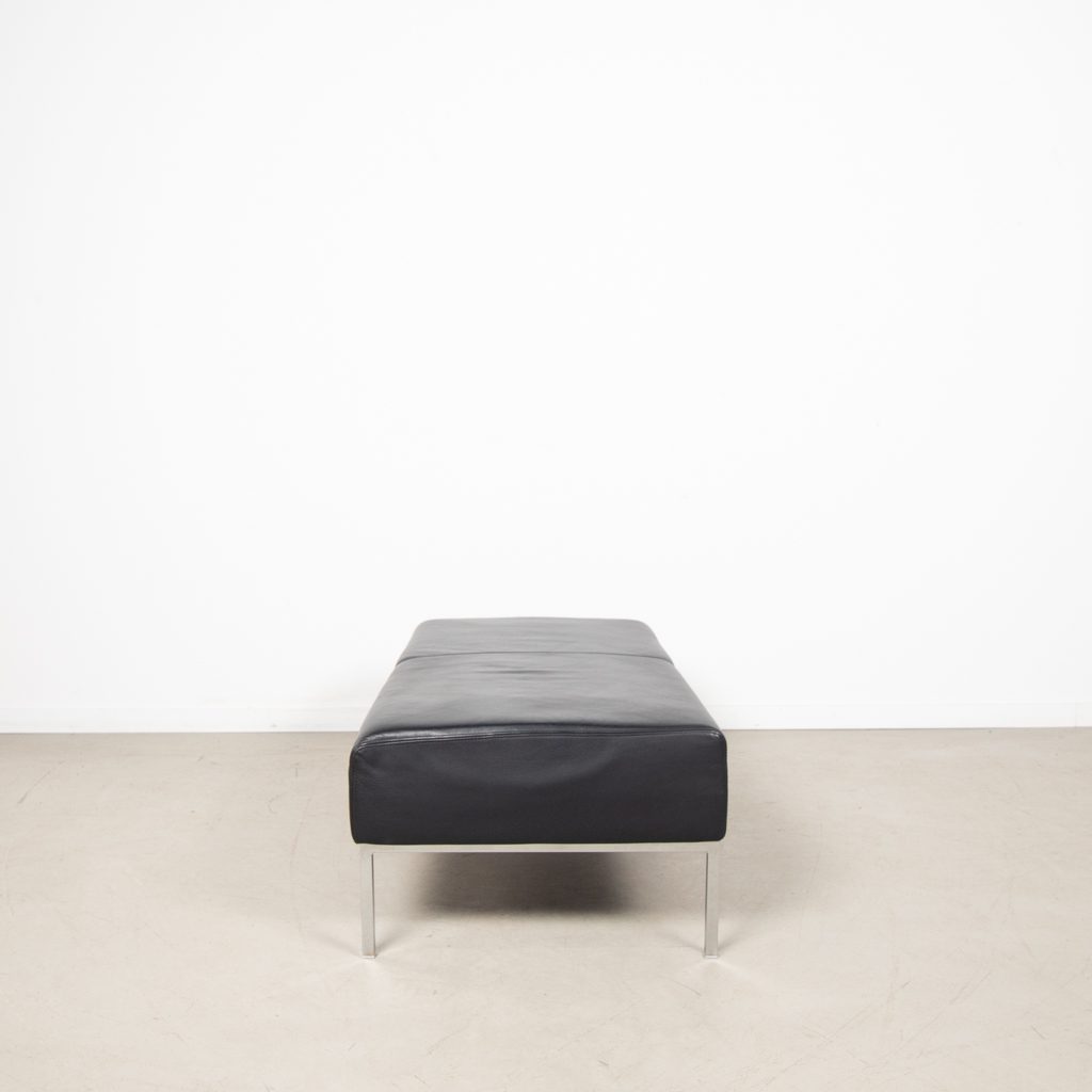 Moroso Ottoman Zwart Leer – Chroom - Image 4