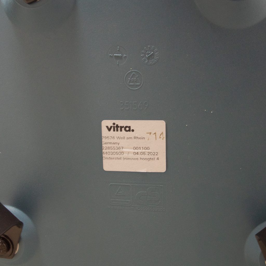 Vitra DSW Stoel Blauw Kunststof - Zwart - Image 6