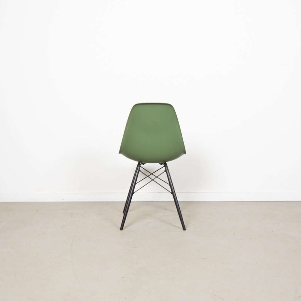 Vitra DSW Stoel Groen Kunststof - Zwart - Image 5