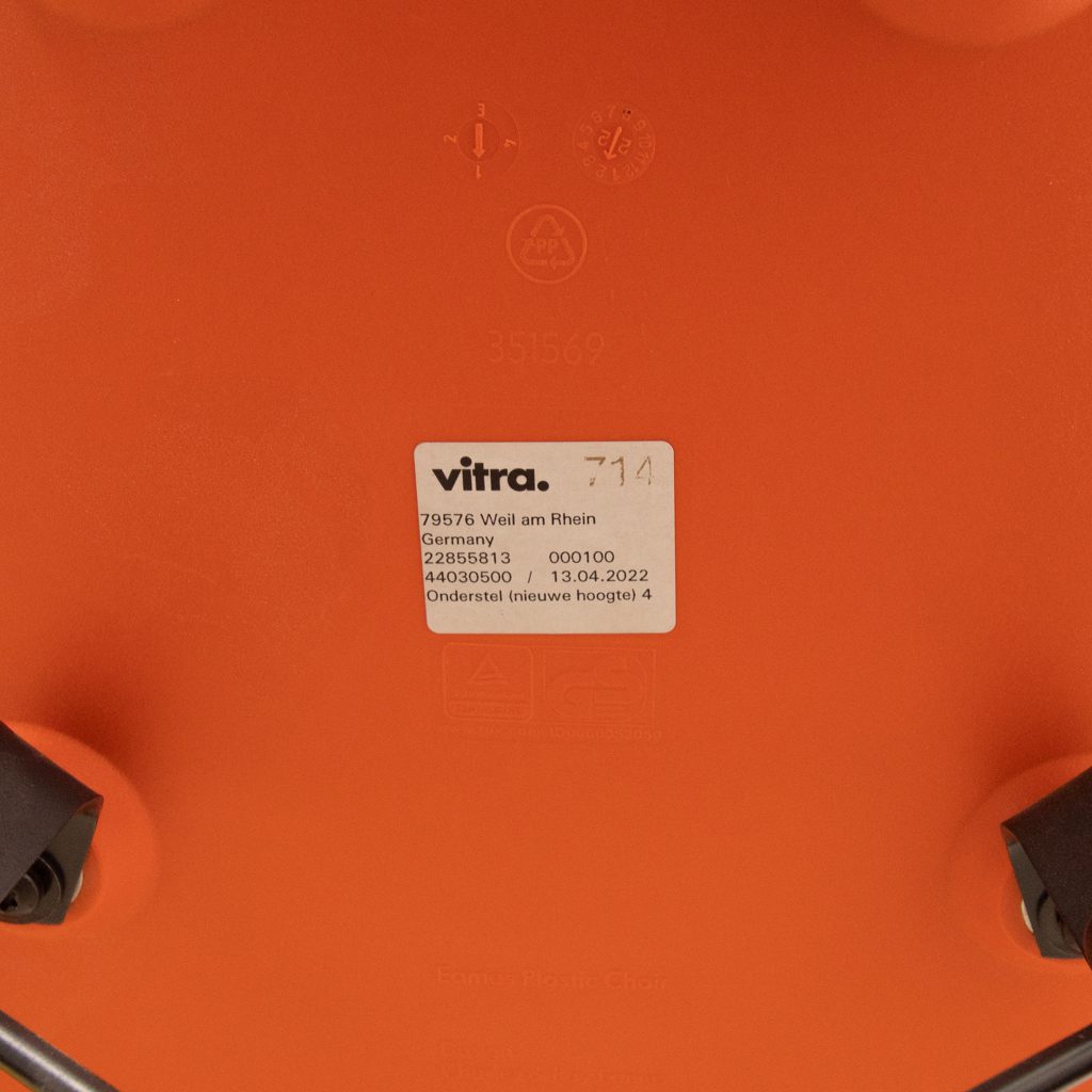 Vitra DSW Stoel Oranje Kunststof - Zwart - Image 6