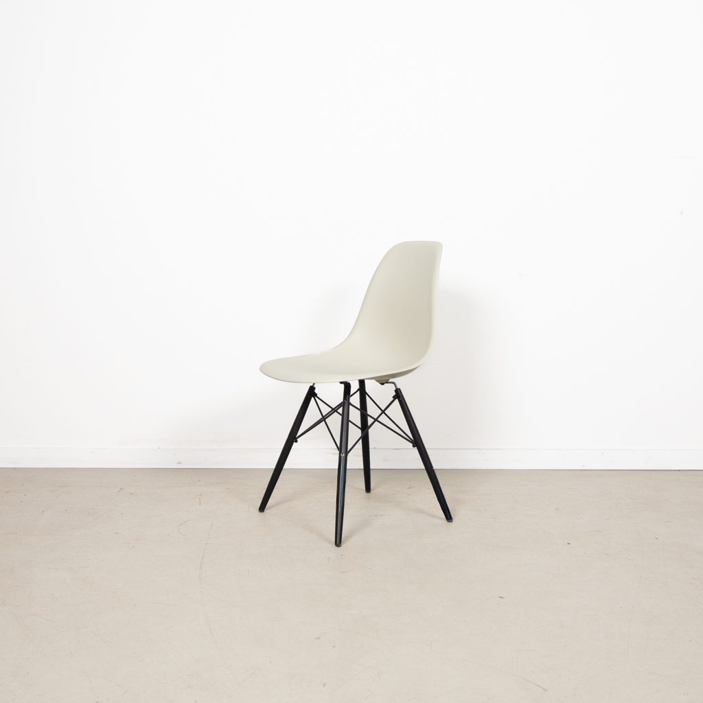 Vitra DSW Stoel Cotton White Kunststof - Zwart - Image 3