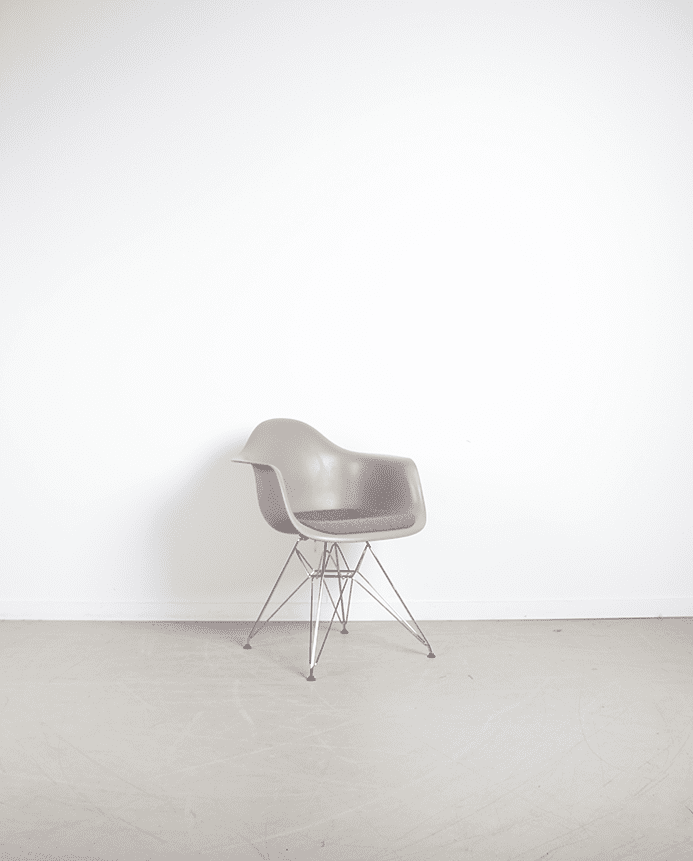 Vitra Eames DAR Stoel Taupe Kunststof - Chroom