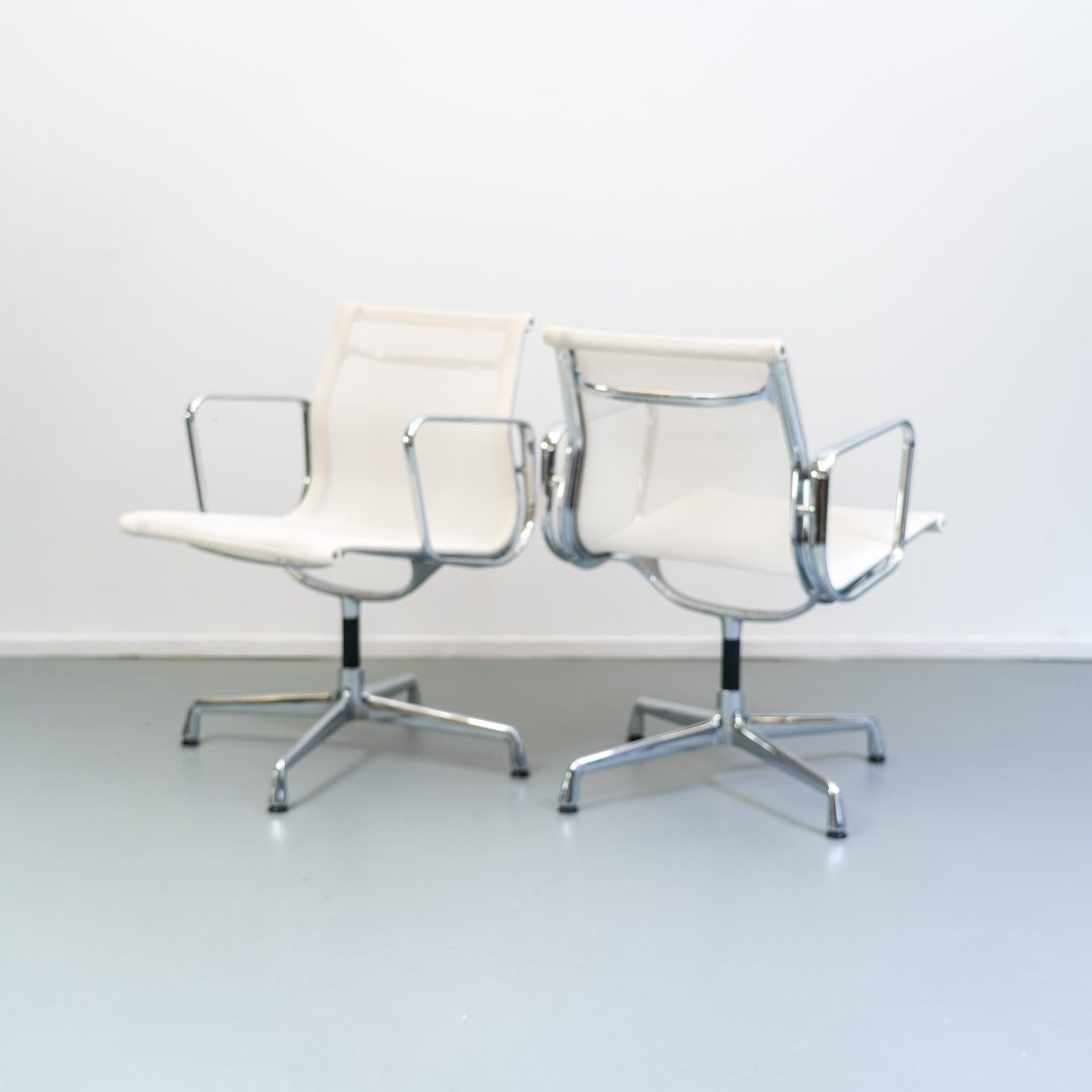 Vitra Eames EA 107 Stoel Wit Netweave - Chroom - Image 9
