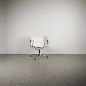 Vitra Eames EA 108 Stoel Wit Leer - Chroom