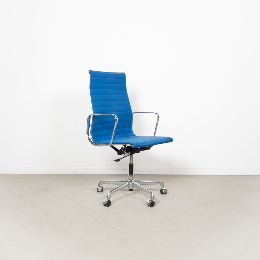 Vitra EA 119 Bureaustoel Blauw Hopsak - Chroom
