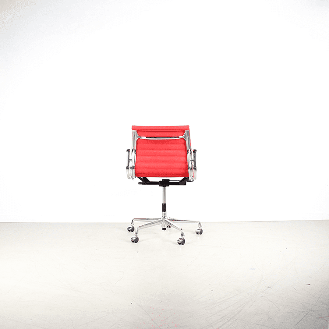 Vitra Eames EA 117 Bureaustoel Rood Hopsak - Chroom - Image 5