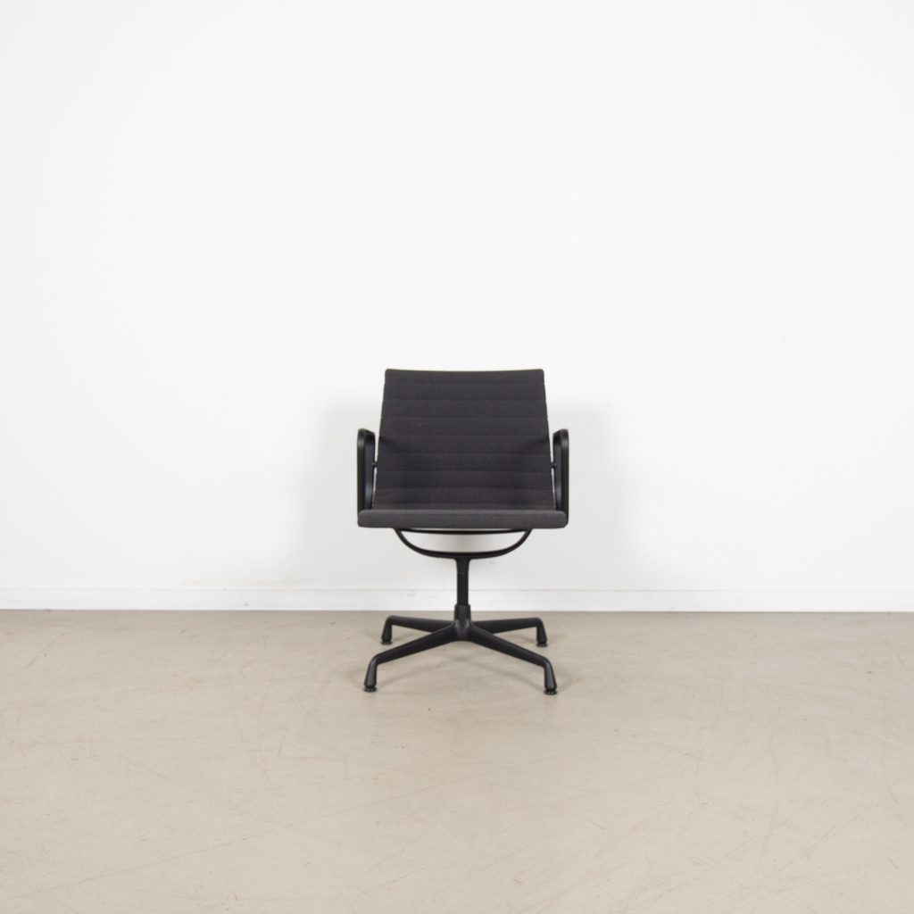 Vitra Eames EA 108 Bureaustoel Zwart Hopsak - Zwart - Image 5