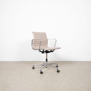 Vitra Eames EA 117 Bureaustoel Taupe Leer - Aluminium
