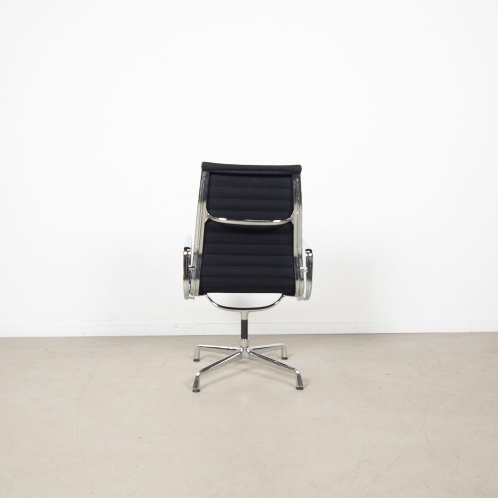 Vitra Eames EA 112 Bureaustoel Zwart Hopsak – Chroom - Image 5