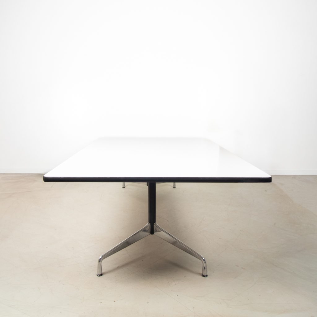 Vitra Segmented Table Tafel Wit Kunststof 240 cm - Chroom - Image 4