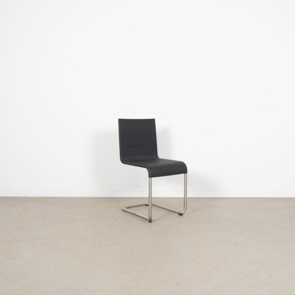 Vitra .05 Stoel Zwart Kunststof - RVS