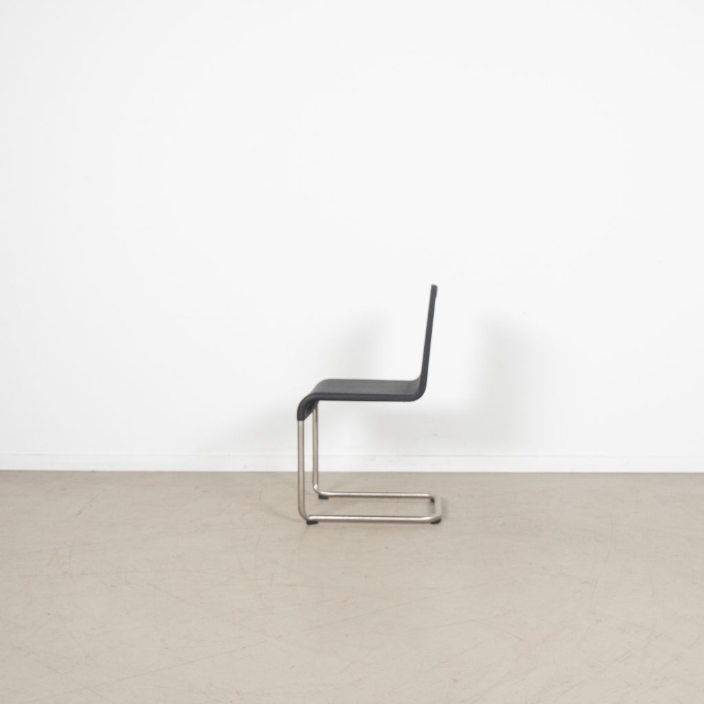 Vitra .05 Stoel Zwart Kunststof - RVS - Image 4