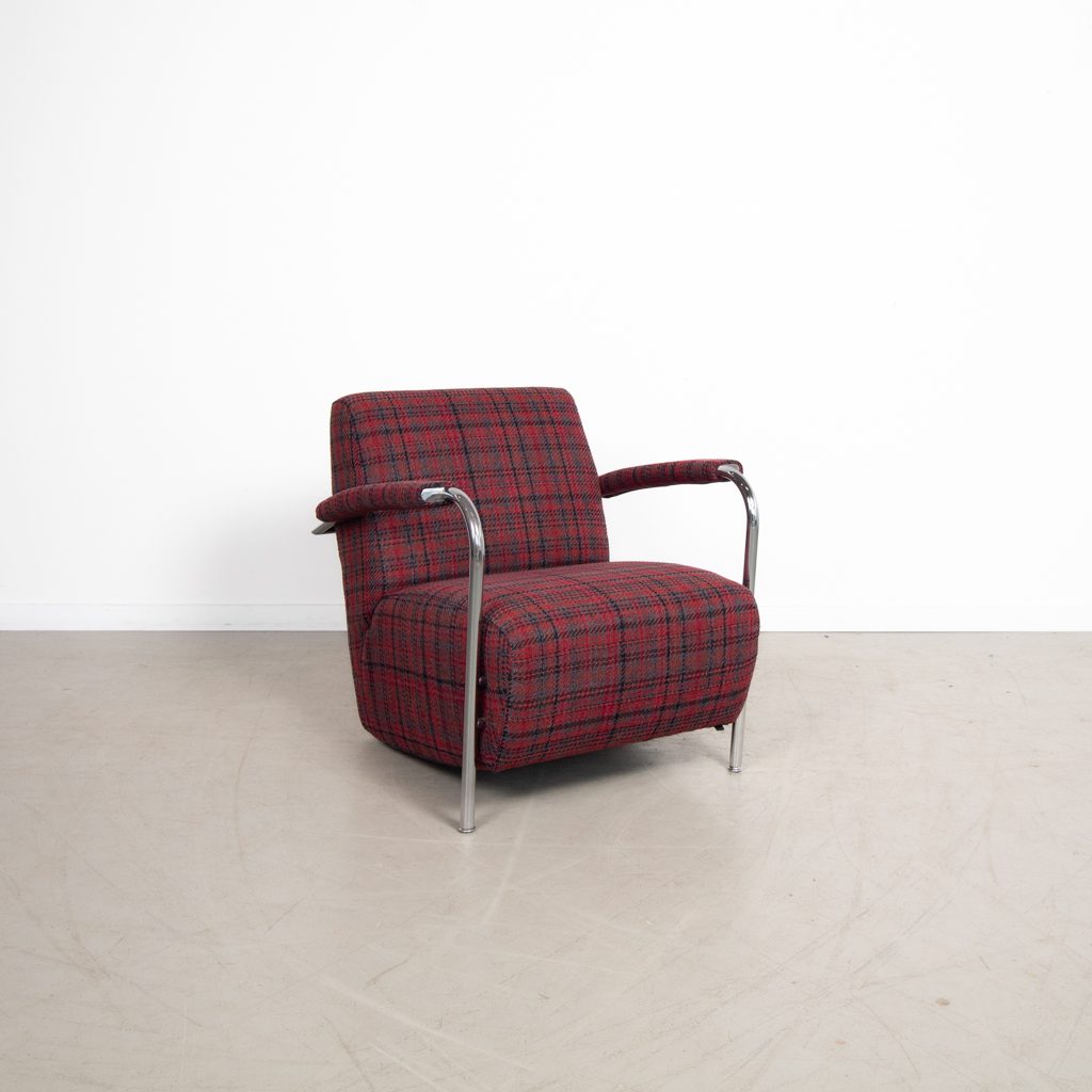 Leolux Scylla Laag Fauteuil Rood Geruit Stof