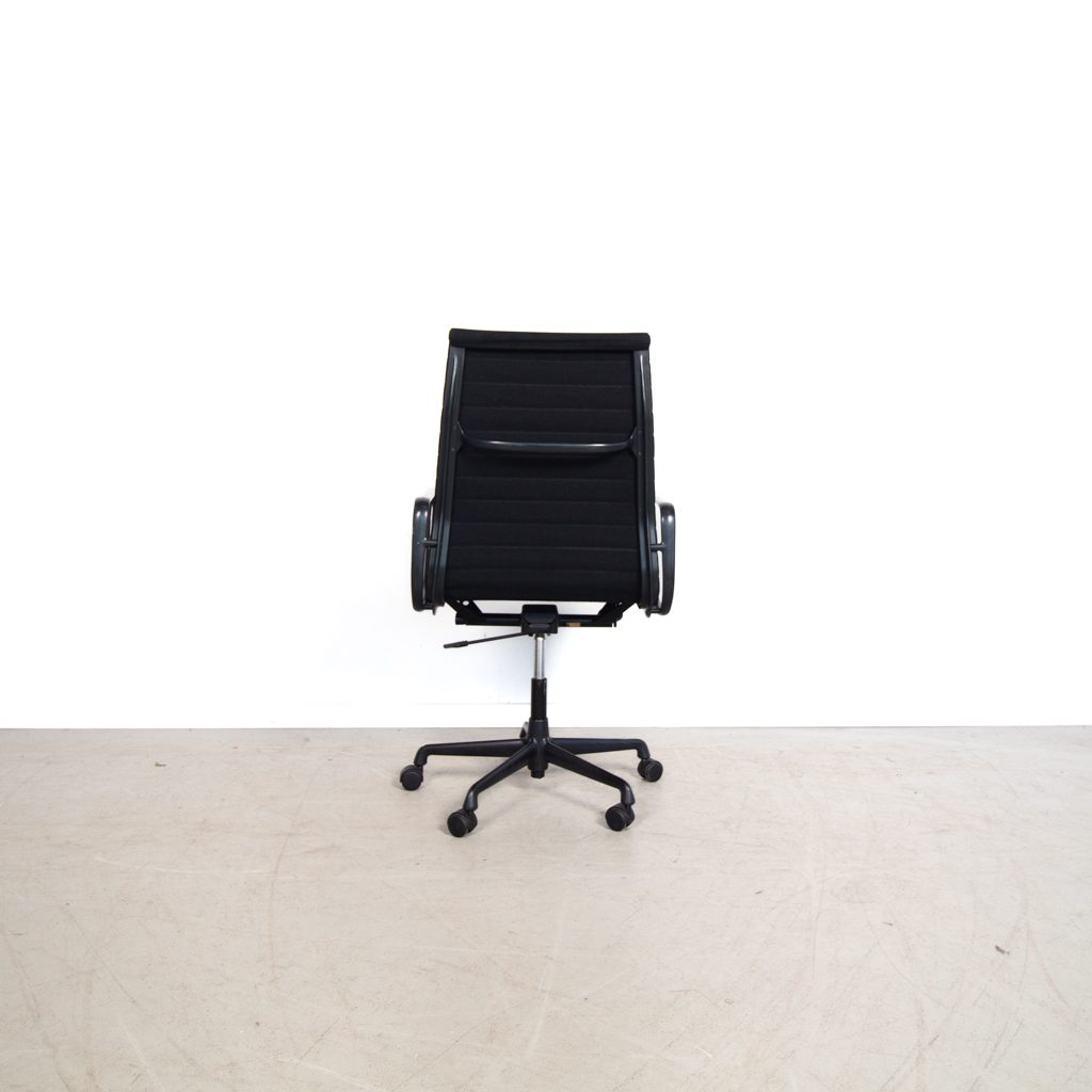Vitra EA 119 Bureaustoel Zwart Hopsak - Zwart - Image 4