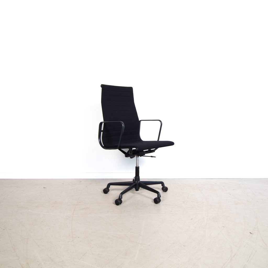 Vitra EA 119 Bureaustoel Zwart Hopsak - Zwart